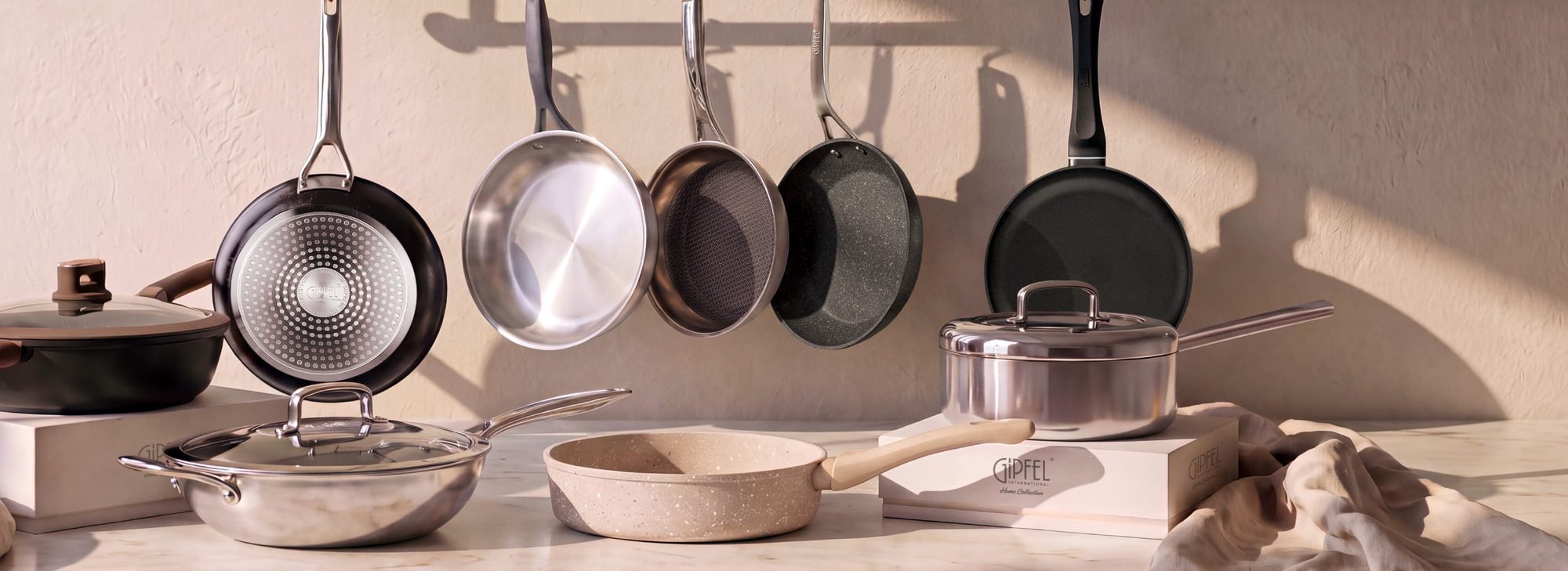 Frying pans and sauté pans